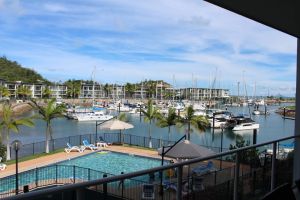 Beachside Apartment 17 - QLD Tourism